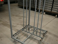 Partij partytafels + karren - afbeelding 8 van  8