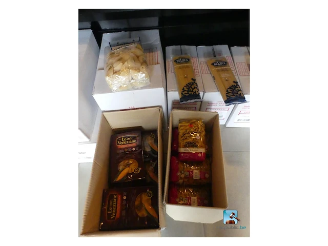 Partij pasta - afbeelding 7 van  24