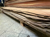 Partij perenhout fineer - afbeelding 4 van  4