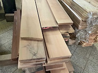 Partij perenhout latten - afbeelding 4 van  7