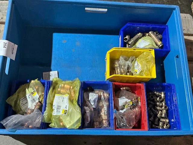 Partij persfittingen en leidingkoppelingen - afbeelding 3 van  10