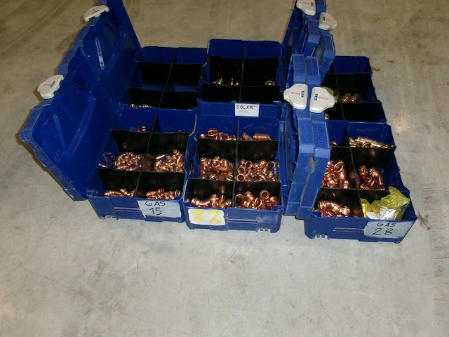 Partij perskoppelingen gas 15/22/28 + solar | berner sorteerboxen - afbeelding 2 van  3