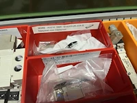 Partij persluchtregeling, ventielen en meetcomponenten - afbeelding 3 van  218