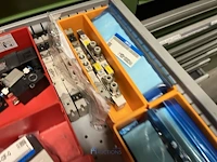 Partij persluchtregeling, ventielen en meetcomponenten - afbeelding 27 van  218