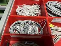 Partij persluchtregeling, ventielen en meetcomponenten - afbeelding 152 van  218