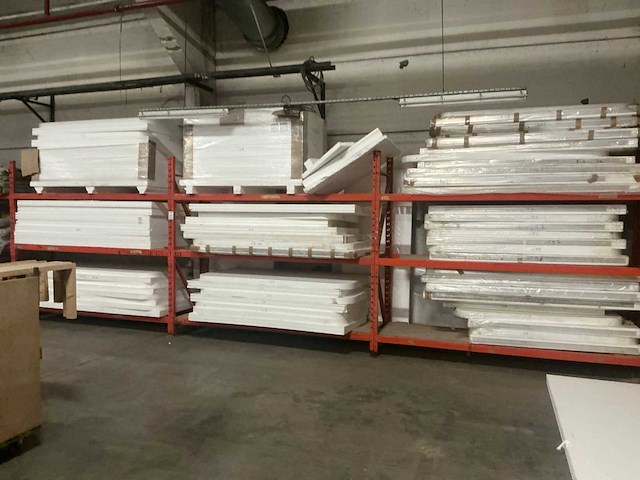 Partij piepschuimplaten - afbeelding 1 van  10