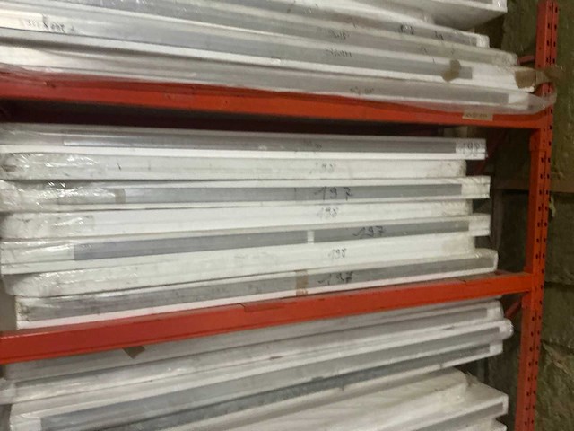 Partij piepschuimplaten - afbeelding 3 van  10