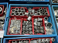 Partij pijpfitting materiaal - afbeelding 10 van  11
