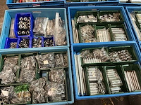 Partij pijpfitting materiaal - afbeelding 3 van  10