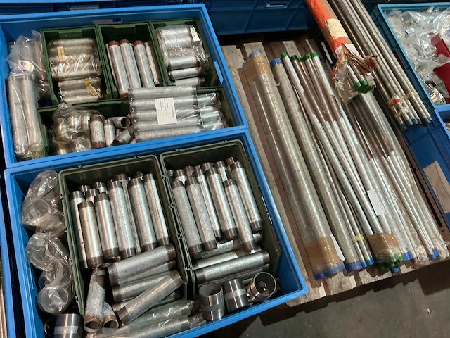 Partij pijpfitting materiaal - afbeelding 4 van  10