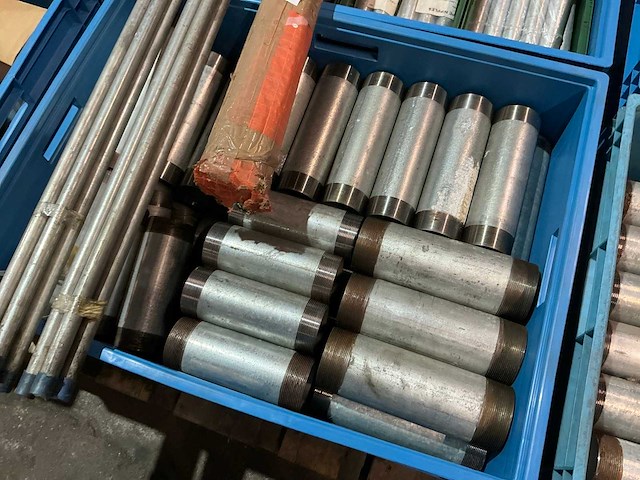 Partij pijpfitting materiaal - afbeelding 10 van  12