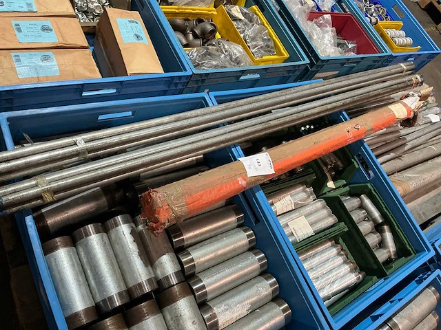 Partij pijpfitting materiaal - afbeelding 12 van  12