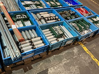 Partij pijpfitting materiaal - afbeelding 1 van  3