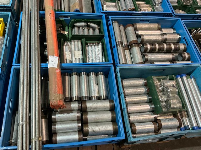 Partij pijpfitting materiaal - afbeelding 2 van  3