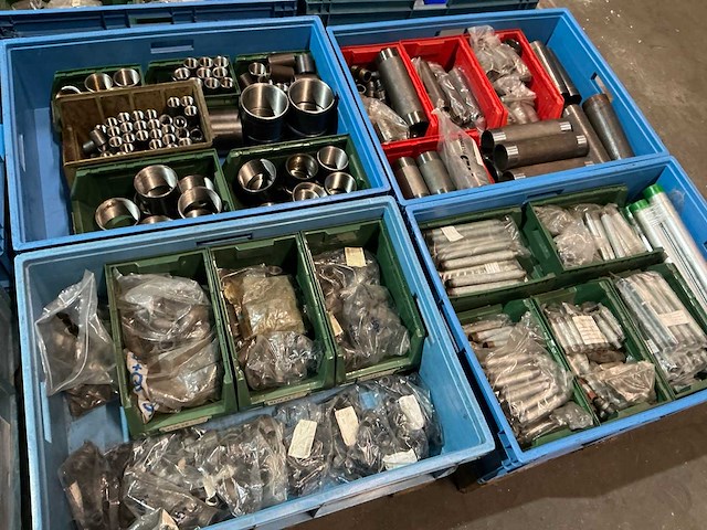 Partij pijpfitting materiaal - afbeelding 3 van  3