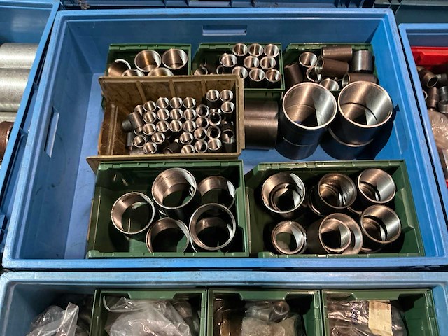 Partij pijpfitting materiaal - afbeelding 7 van  12