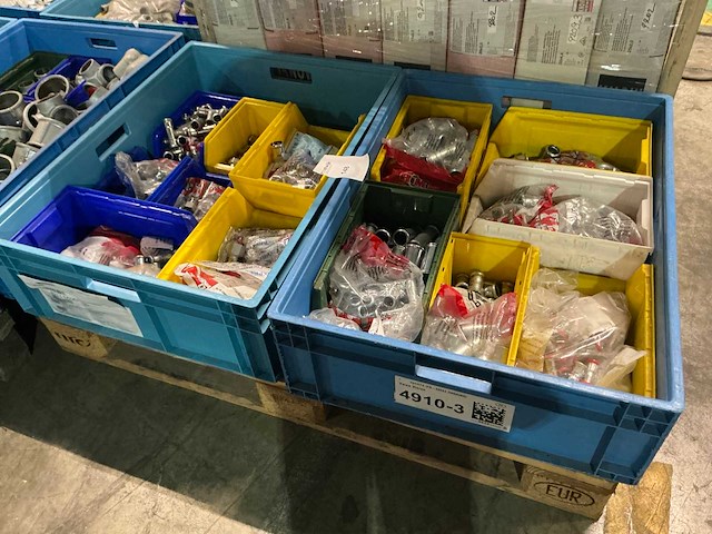 Partij pijpfitting materiaal - afbeelding 4 van  11