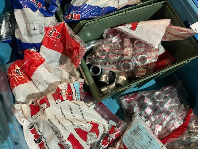 Partij pijpfitting materiaal - afbeelding 6 van  10