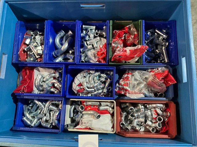 Partij pijpfitting materiaal - afbeelding 8 van  10