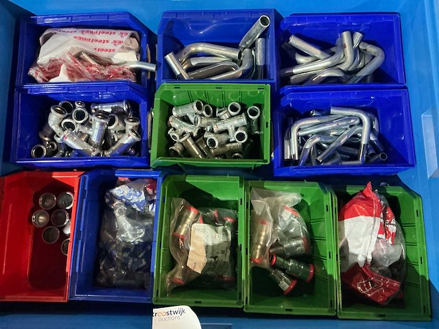 Partij pijpfitting materiaal - afbeelding 8 van  10