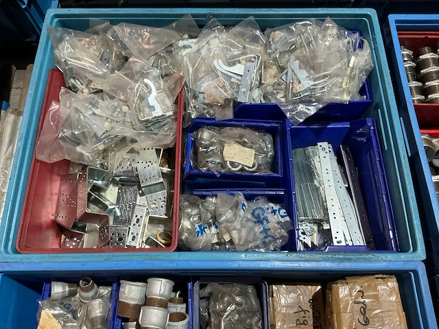 Partij pijpfitting materiaal - afbeelding 3 van  11