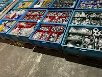 Partij pijpfitting materiaal