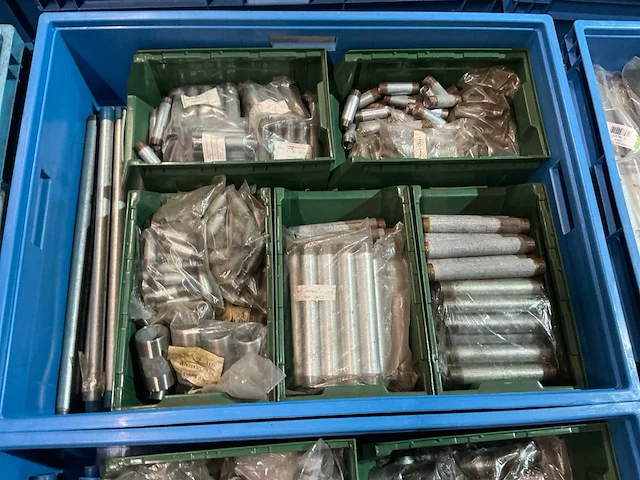 Partij pijpfitting materiaal - afbeelding 9 van  10