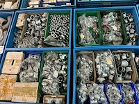 Partij pijpfitting materiaal - afbeelding 5 van  11