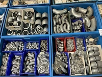 Partij pijpfitting materiaal - afbeelding 2 van  9
