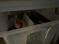 Partij plamuur diverse materialen - afbeelding 2 van  7