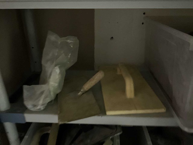 Partij plamuur diverse materialen - afbeelding 3 van  7