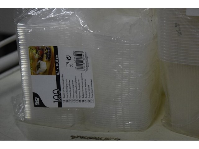 Partij plastic bakjes en deksels - afbeelding 3 van  4