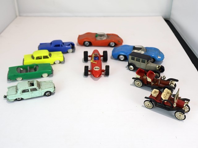 Partij plastic car (x10) - afbeelding 1 van  9