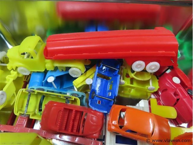 Partij plastic miniaturen - afbeelding 2 van  3