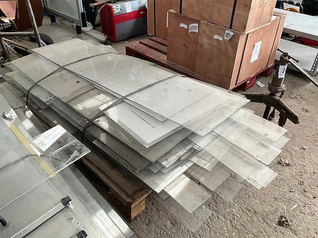 Partij plexiglas - afbeelding 4 van  8