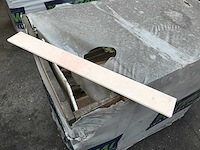 Partij plinten 166 lm - afbeelding 1 van  3