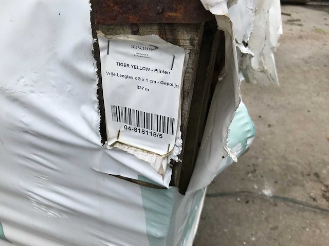 Partij plinten 337 lm - afbeelding 3 van  3