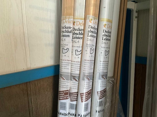 Partij plinten, afdeklijsten en overgangsprofielen - afbeelding 6 van  17