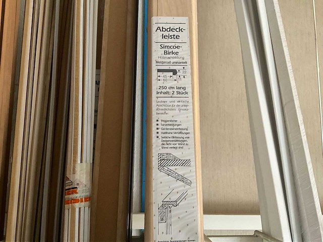 Partij plinten, afdeklijsten en overgangsprofielen - afbeelding 7 van  17