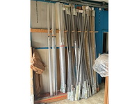 Partij plinten, afdeklijsten en overgangsprofielen - afbeelding 16 van  17