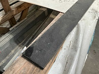Partij plinten - afbeelding 3 van  5