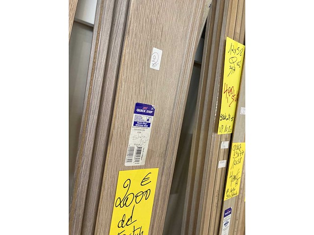 Partij plinten - afbeelding 3 van  8