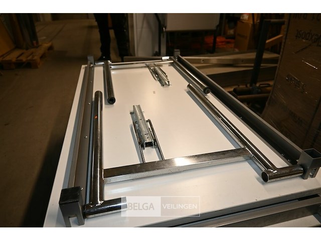 Partij plooitafels - afbeelding 3 van  4