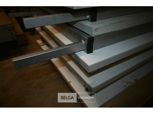 Partij plooitafels - afbeelding 4 van  4