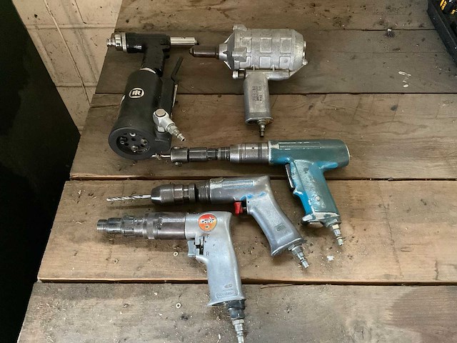 Partij pneumatisch gereedschap - afbeelding 1 van  1