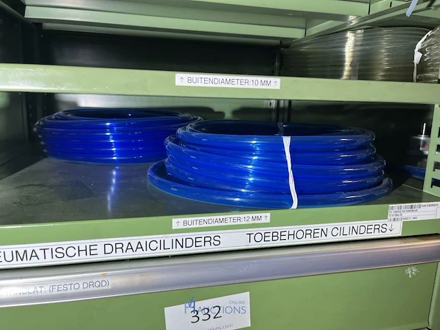 Partij pneumatische draaicilinders, grijpers en klemunits - afbeelding 76 van  175