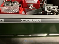 Partij pneumatische draaicilinders, grijpers en klemunits - afbeelding 133 van  175