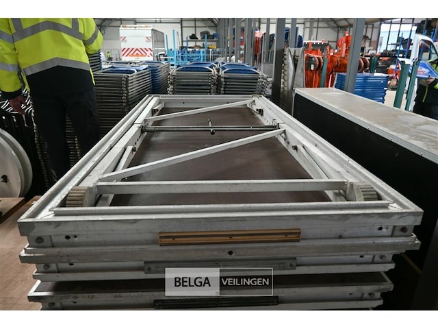 Partij podiumelementen - afbeelding 2 van  6