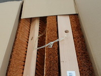 Partij poetsgrief (oa trekkers, borstels harde en zacht, vuilblik,…) - afbeelding 7 van  9