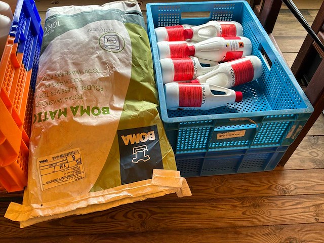 Partij poetsproducten & zeep - afbeelding 10 van  12